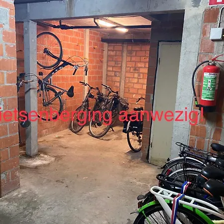 Apartment Zeedijk - Frontaal Zeezicht